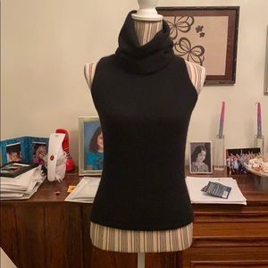 Neiman marcus sleeveless cashmere sweater